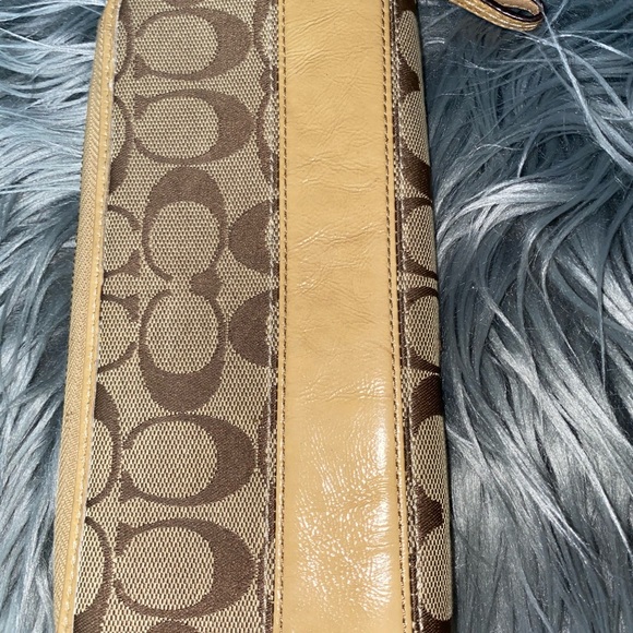 Coach wallet - Picture 2 of 4